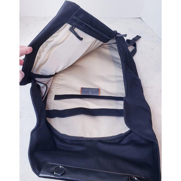 BELLROY (?) Melbourne Backpack Black Laptop Commuter Magnetic Flap - Picture 7 of 12